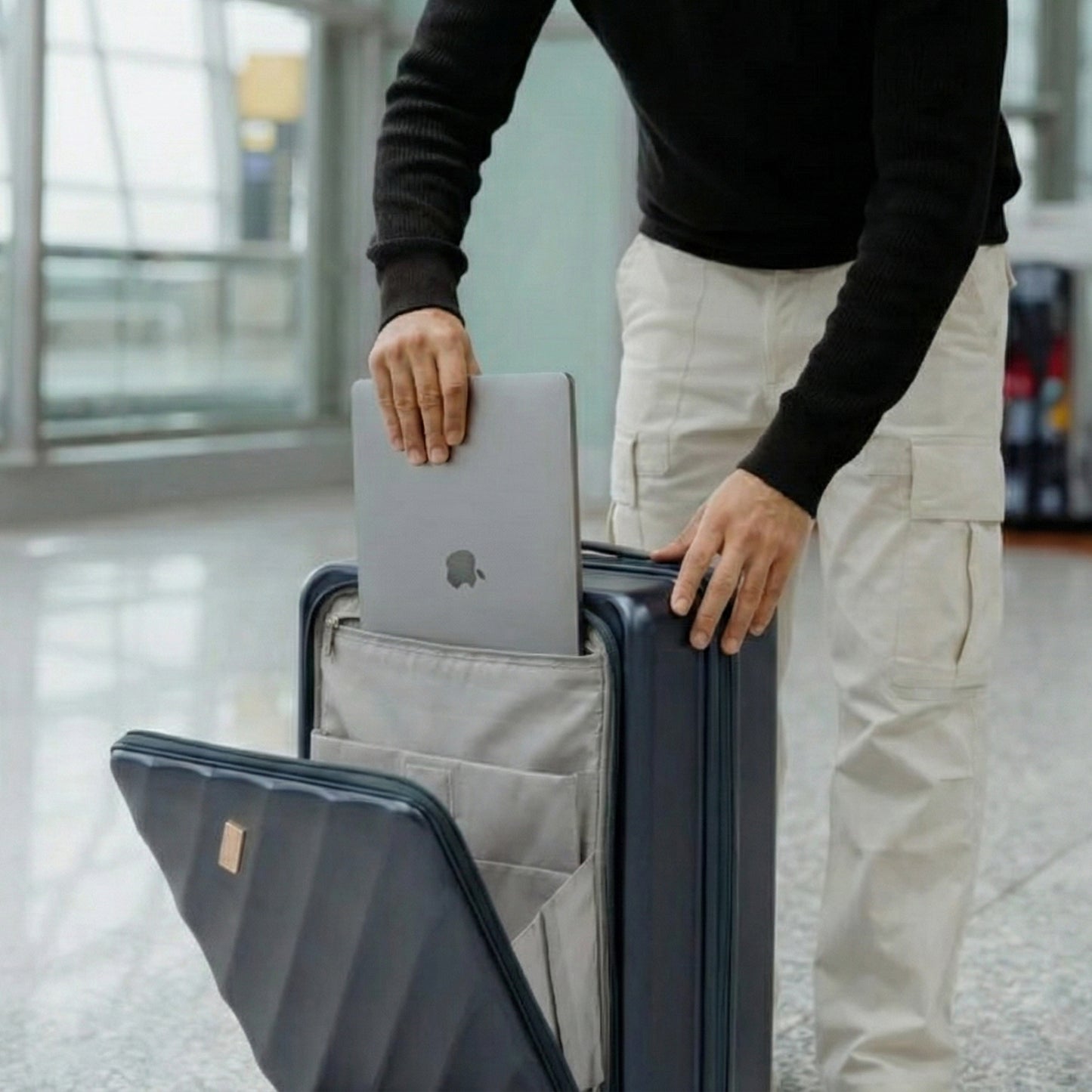 Expand Pro Blue Carry-on