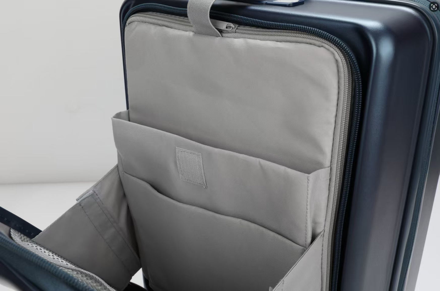 Expand Pro Blue Carry On